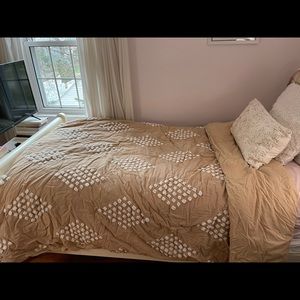 Urban Outfitters Tan Tufted Geo Duvet Cover